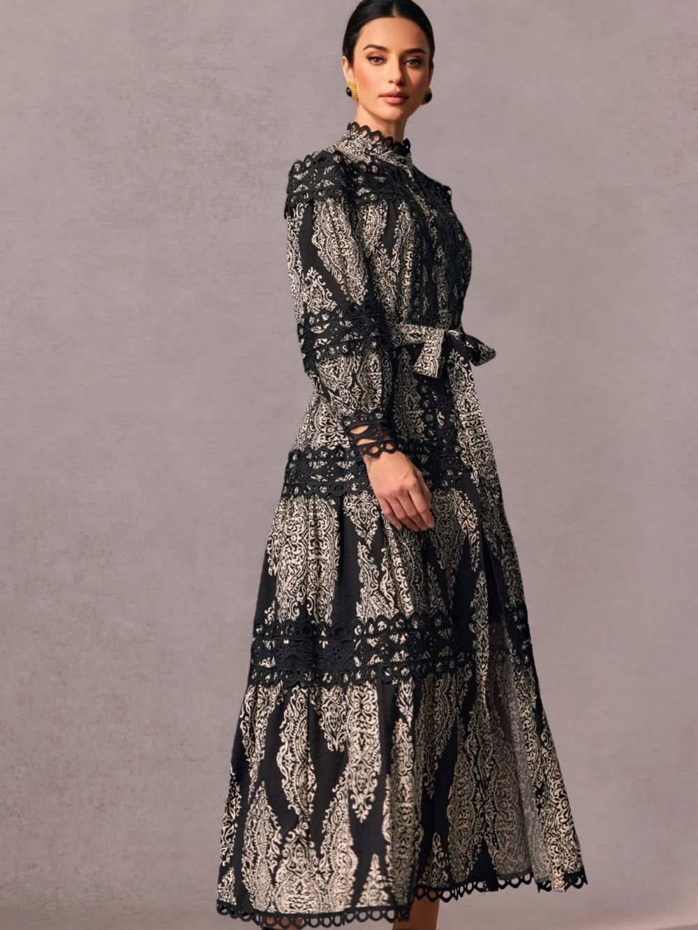 Sunfere Elegant Black and Cream Lace-Trim Maxi Dress